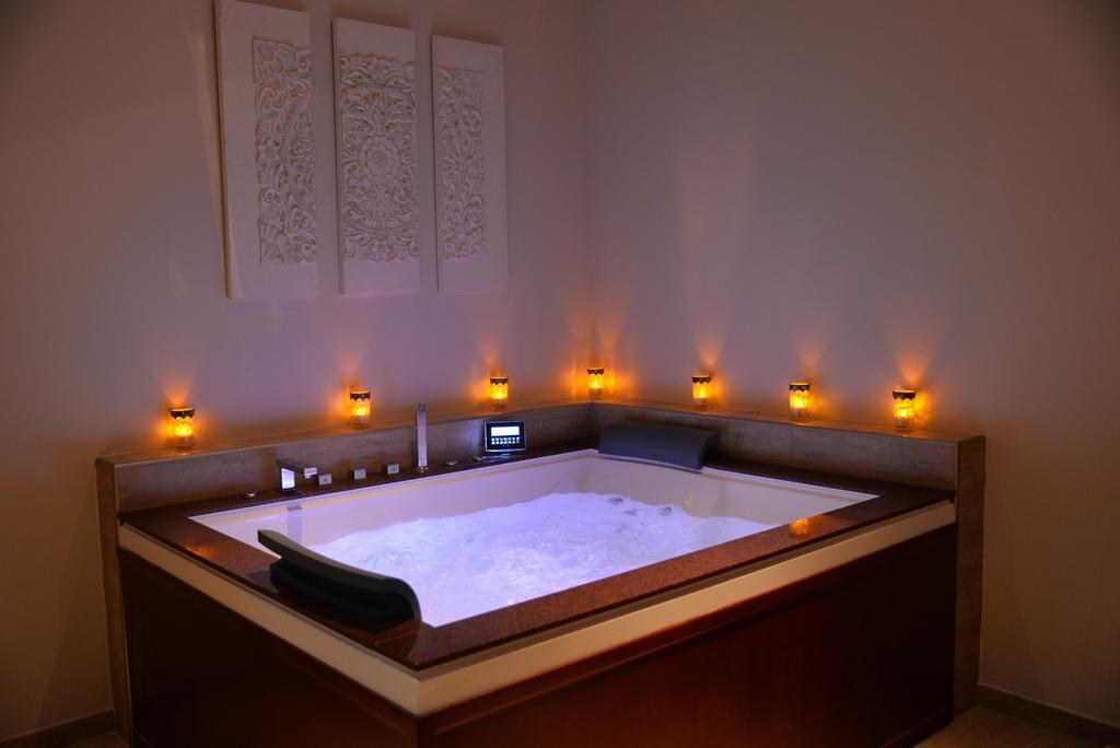 Chambres D'Hotes La Maison De Leonie Collias المظهر الخارجي الصورة